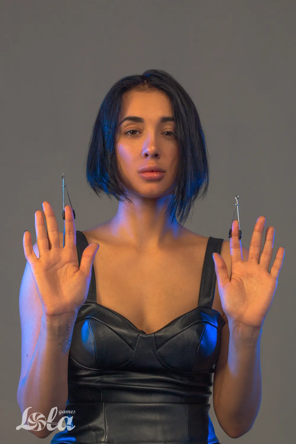 зажимы на cоски party hard flirty 1133-01lola в Севастополе