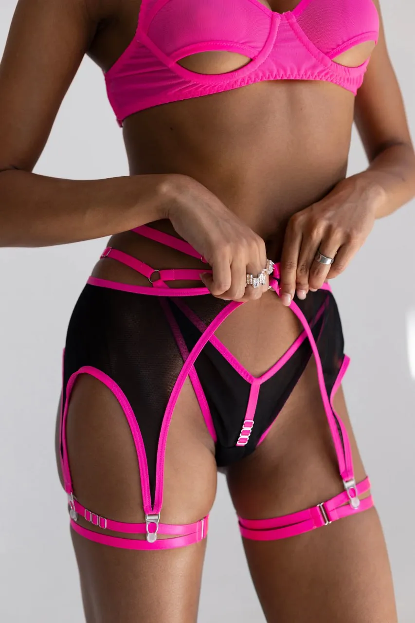 Одежда бренда Pink Rabbit в Севастополе