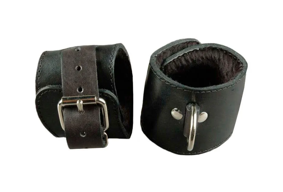 наручники декоративные beastly анатомические, черные в Севастополе