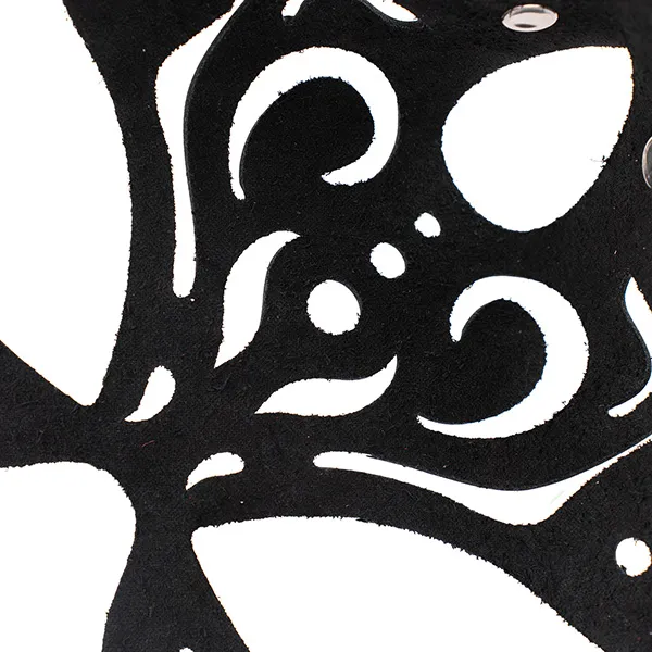 маска с вырезанными узорами с ушками зайки в Севастополе