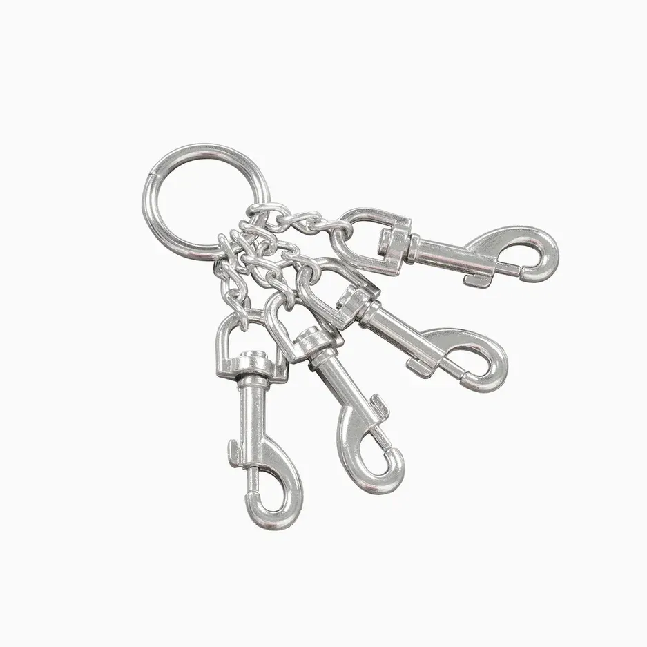 крест из цепи, с карабинами, 15 см в Севастополе