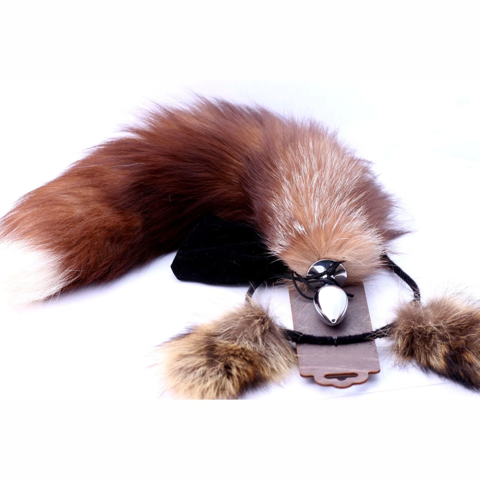Комплект хвост и ушки PinkRabbit из натурального меха