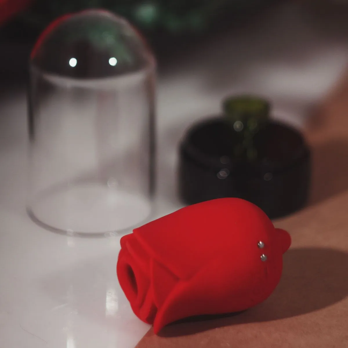 вибромассажер роза, красный в Севастополе