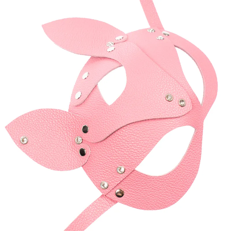 маска кошки с серёжкой, розовая в Севастополе