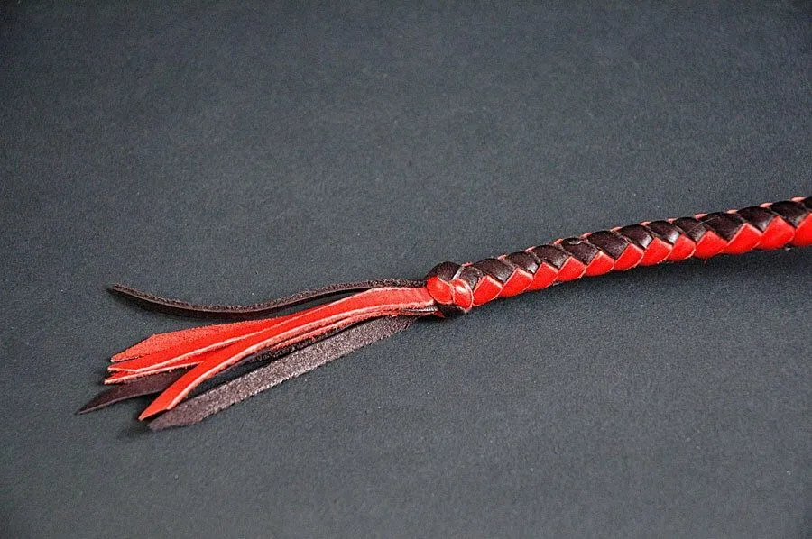 кнут короткий beastly ответный выпад, 80 см, черно-красный в Севастополе