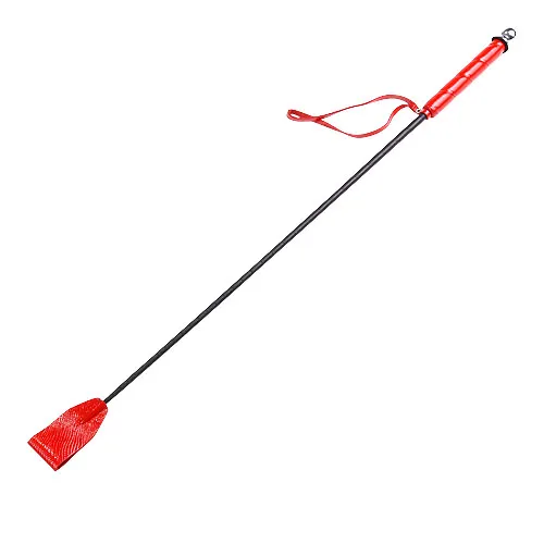 стек красный с деревянной рукоятью и шлепком на конце, общая длина 70 см 3030-2 в Севастополе