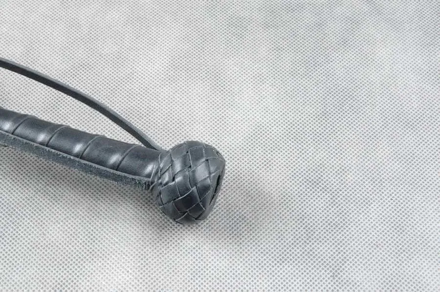 стек о-шлепалка beastly мульти-пульти, чёрный в Севастополе