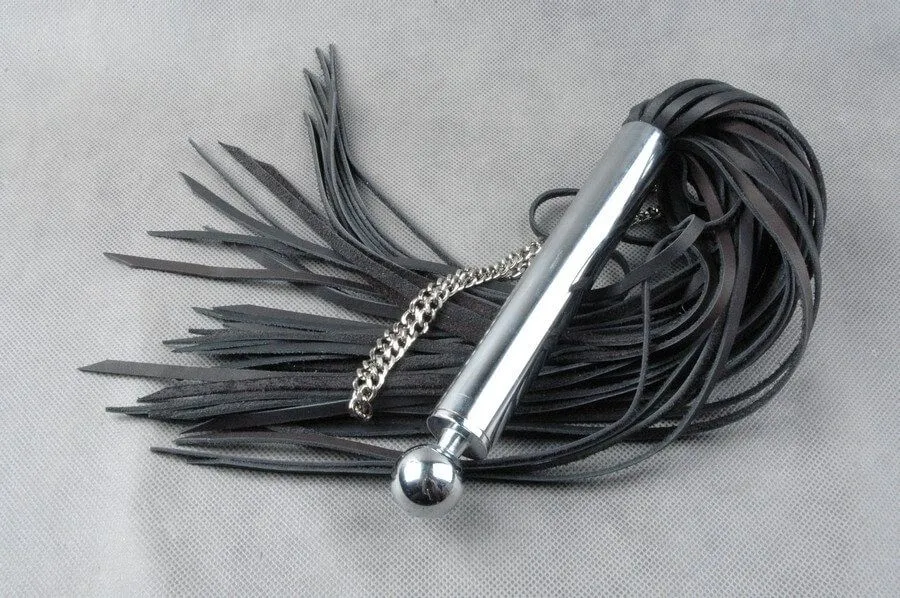 плетка beastly серебряная мечта, 55 см, чёрная в Севастополе