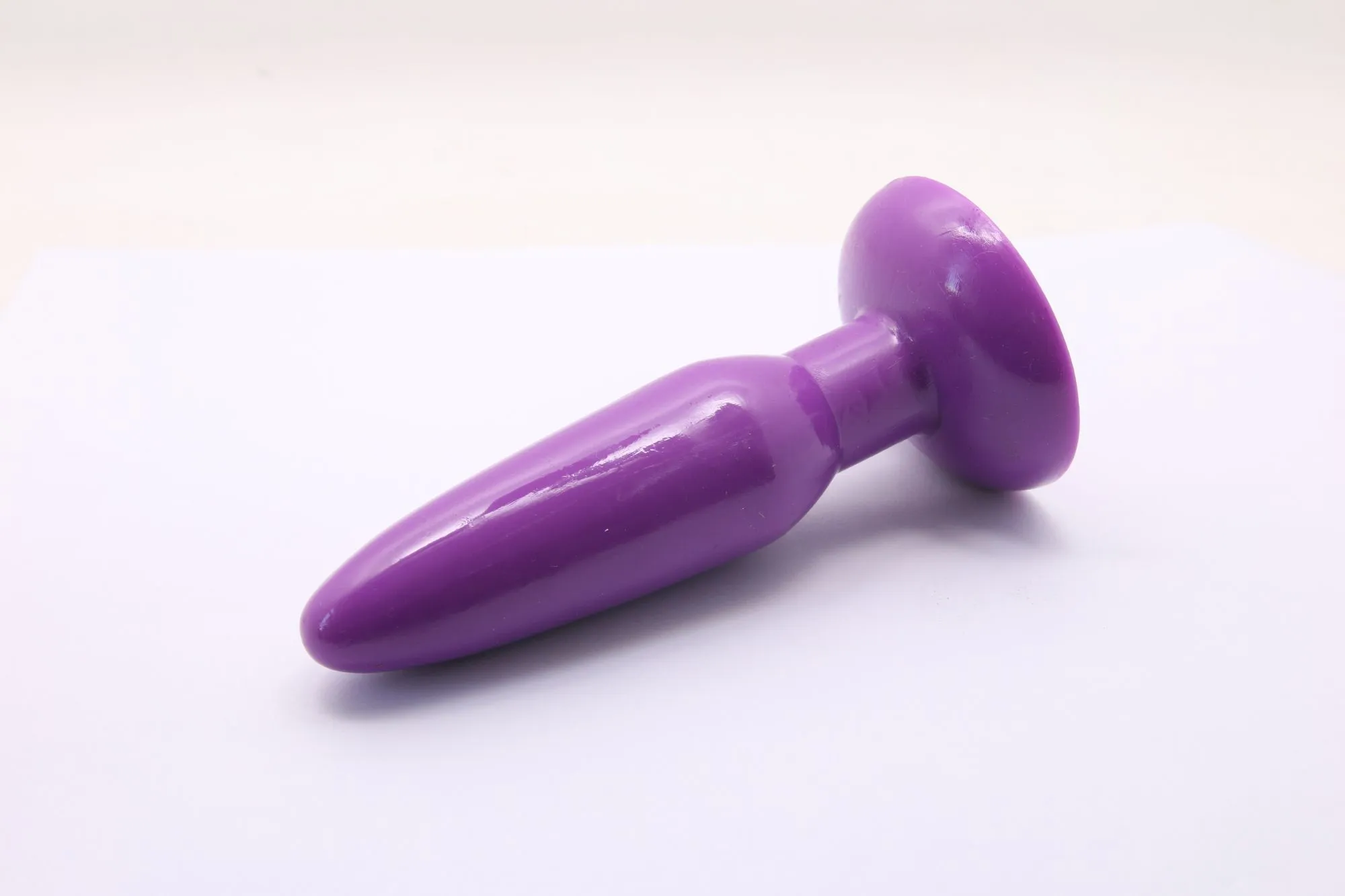 анальная пробка с присоской 3,7 см purple bi-017001r в Севастополе