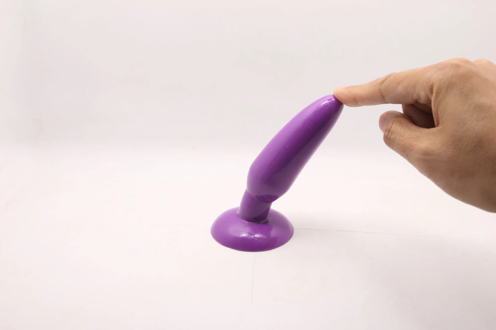 анальная пробка с присоской 3,7 см purple bi-017001r в Севастополе