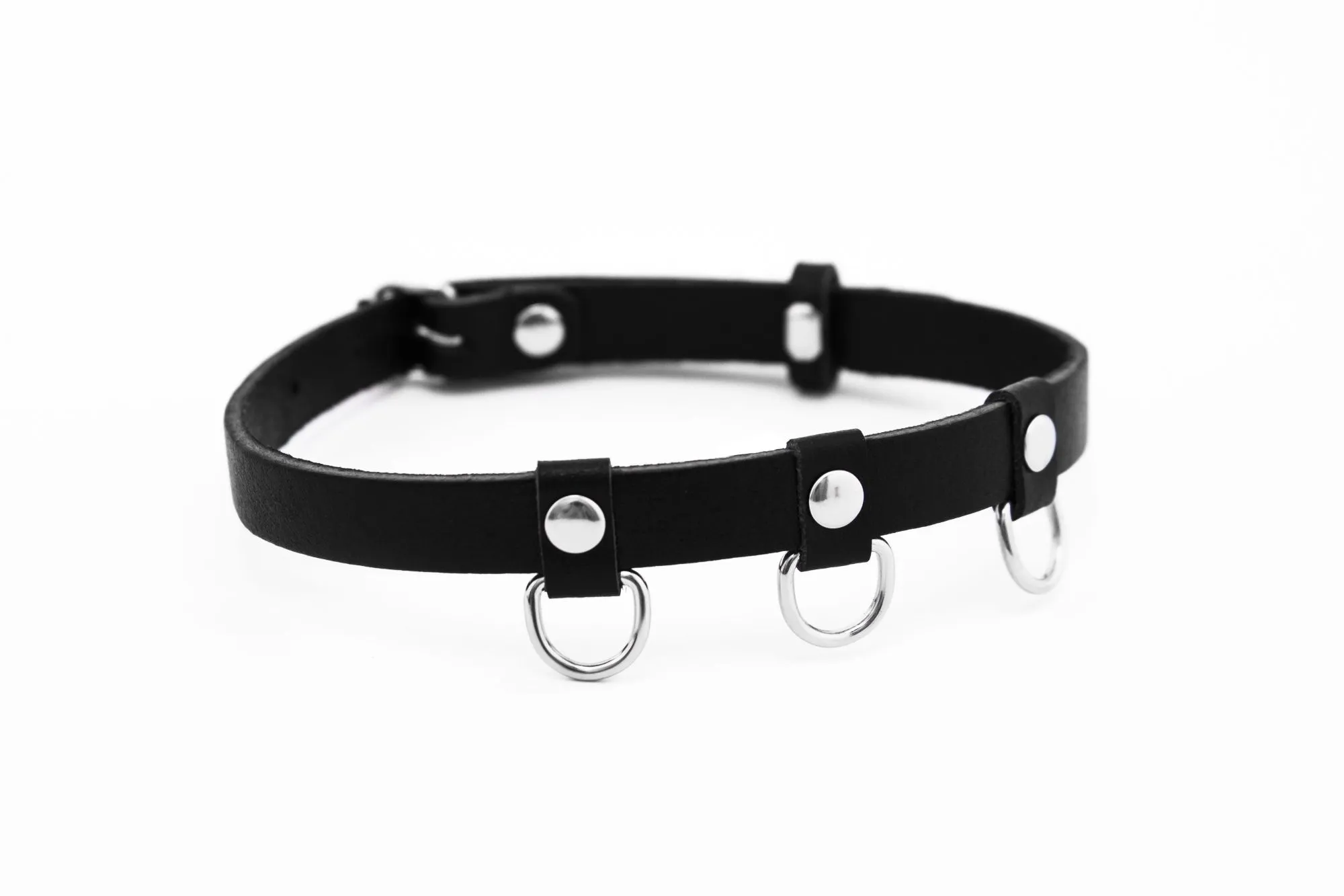 чокер "ниже mini тройной" в Севастополе