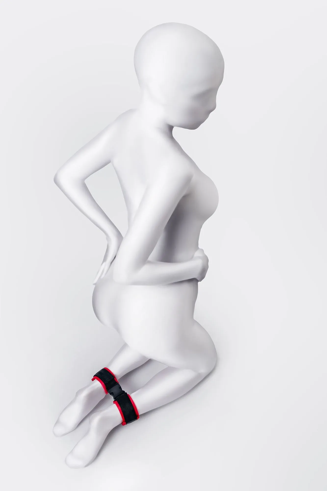 поножи anonymo #0156, велюр, красные, 29 см в Севастополе