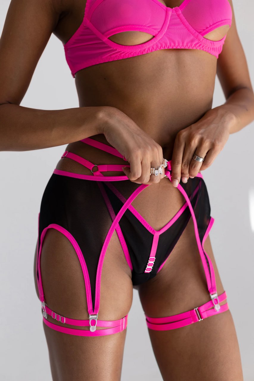 Одежда бренда Pink Rabbit в Севастополе