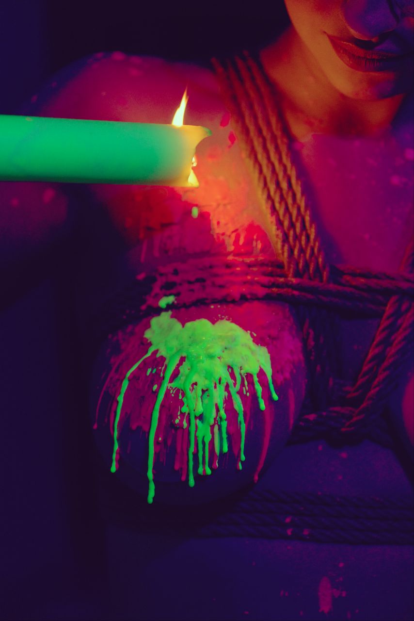 свечи флуоресцентные "waxplay" 40 uv в Севастополе