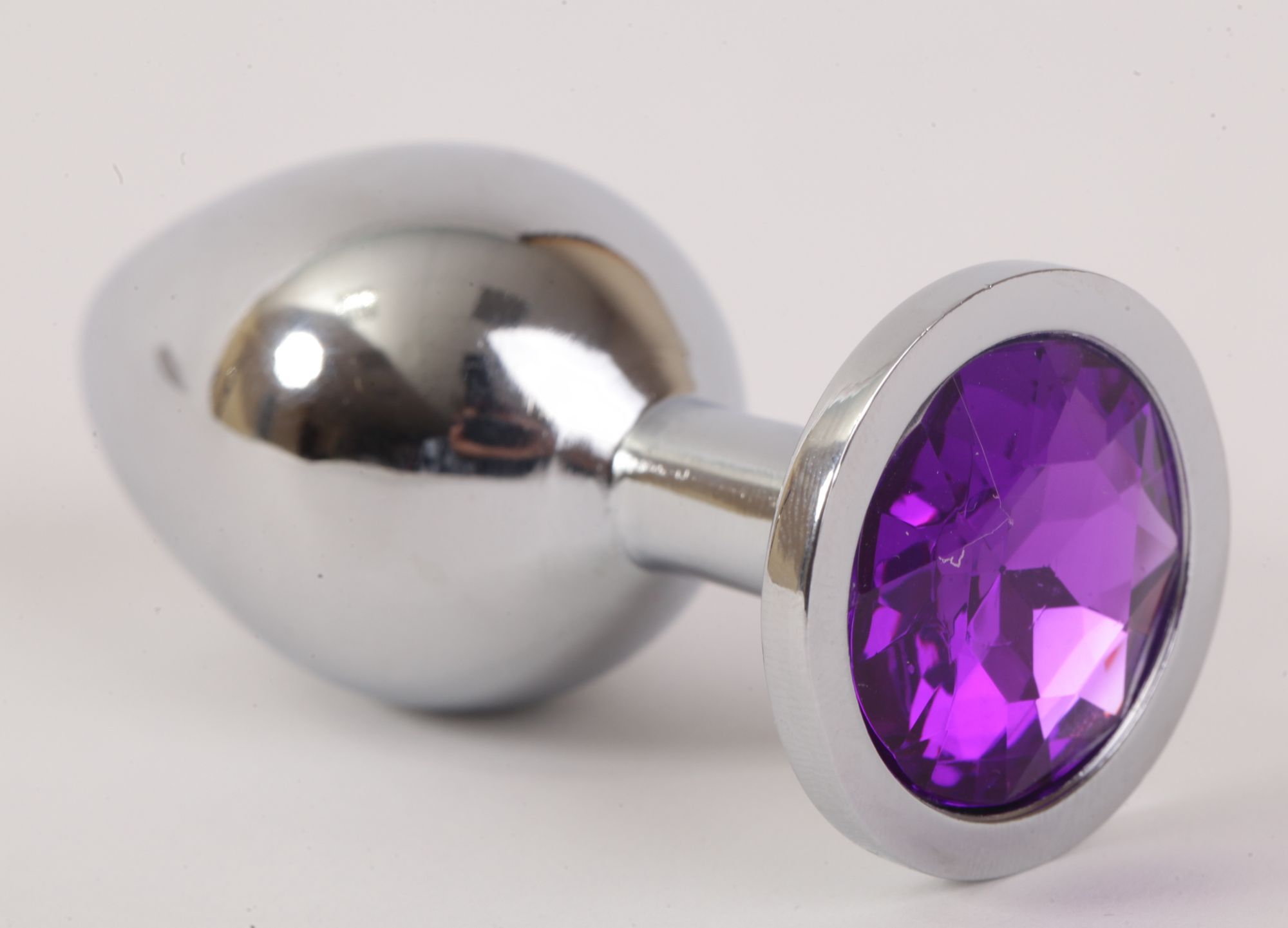 анальная пробка серебряная с фиолетовым кристаллом 3,4х8,2 47020-1-mm в Севастополе
