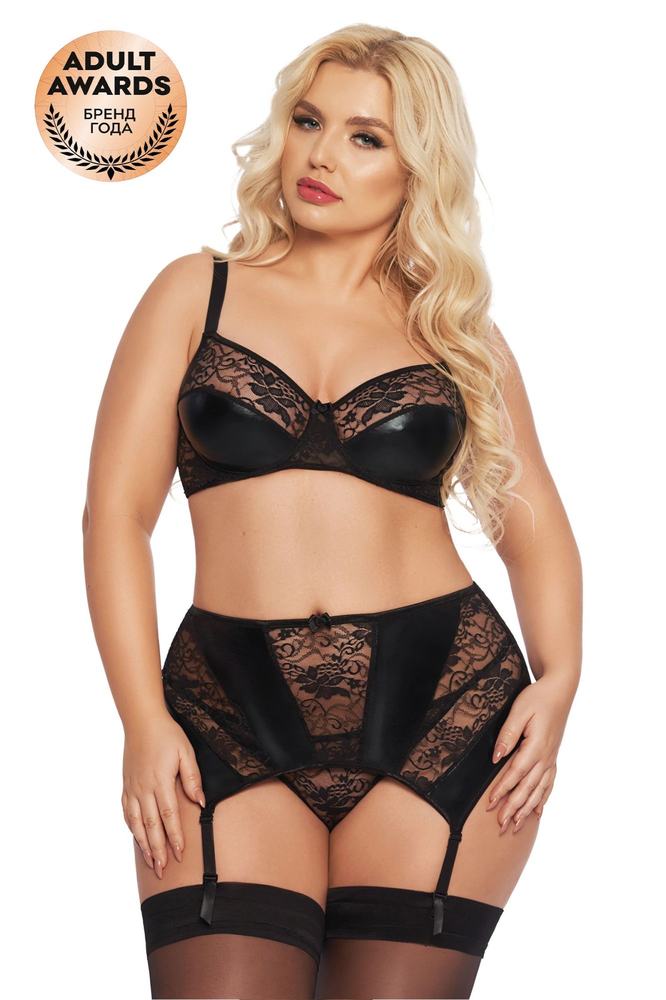 Эротическое комплект открытый softline collection joana (бюстгальтер,пояс с пажами,стринги), черный, xxxl в Севастополе